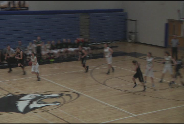 Thumbnail image for Girls Basketball Roseville v. Mounds View 1.20.15