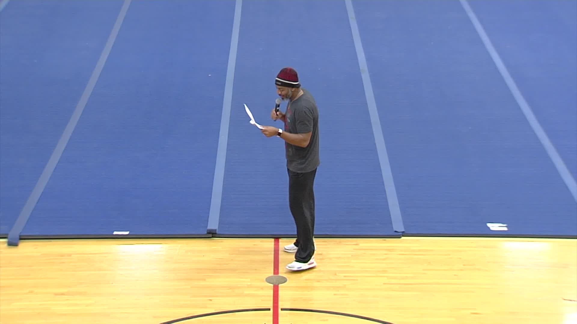 Thumbnail image for Anoka - Hennepin Cheerleader Showcase 2024