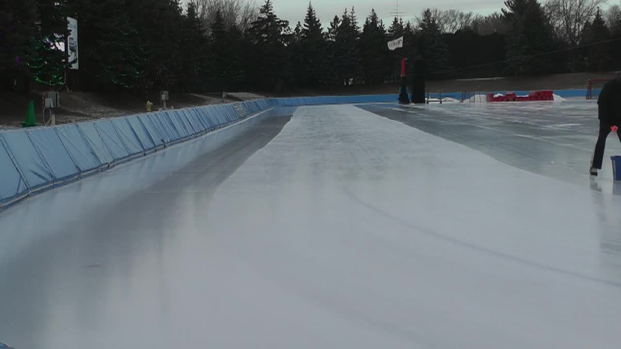 Thumbnail image for LIVE Speed Skating at the Oval 12-13-24