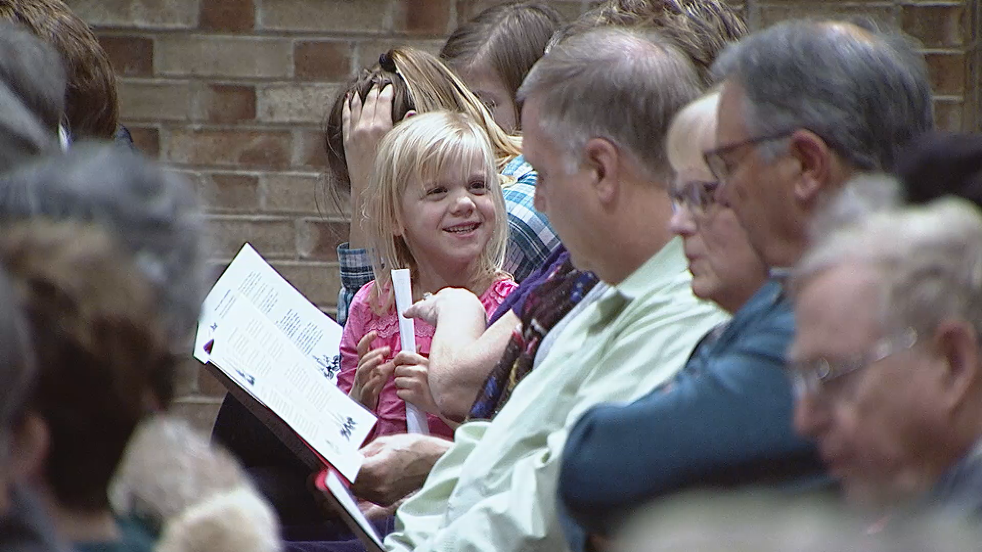 Thumbnail image for Roseville Strings Sing-Along 2017
